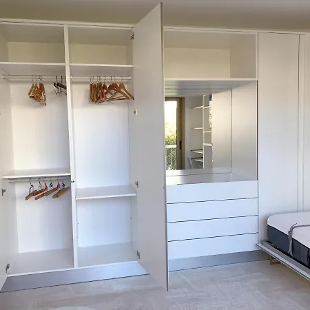 Studio Front De Mer, 30m2 Piscine & Mer Apartment *