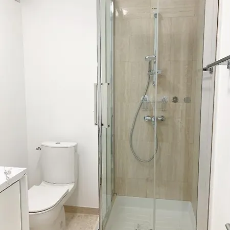Apartment Studio Front De Mer, 30m2 Piscine & Mer *