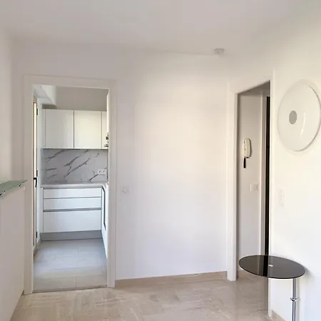 Apartman Studio Front De Mer, 30m2 Piscine & Mer *