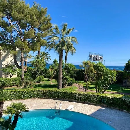 Studio Front De Mer, 30m2 Piscine & Mer * Cannes